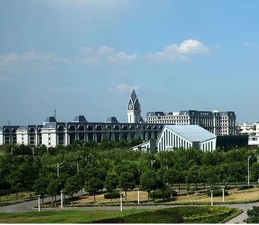 桂林市荔浦师范学校